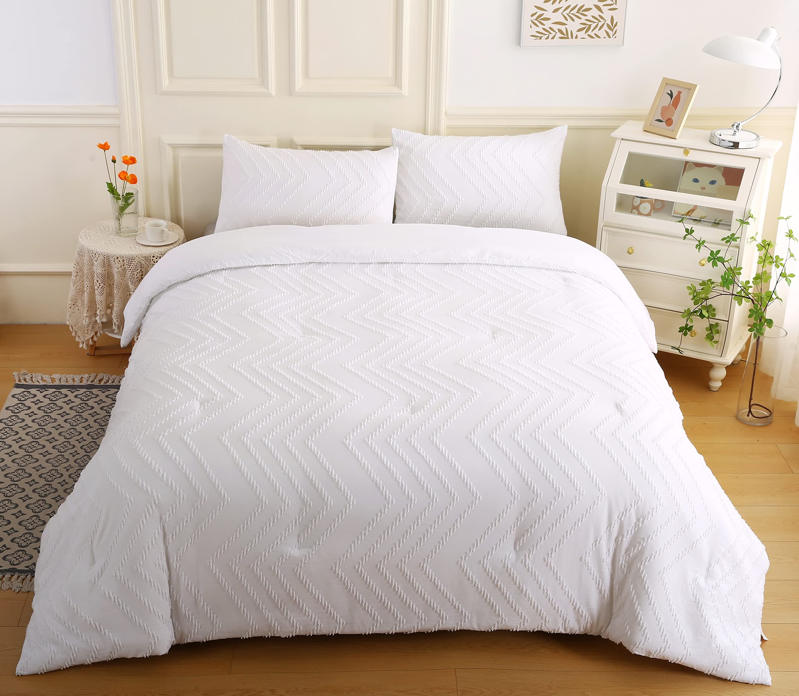 NIDITW King Boho Comforter Sets Tufted Shabby Chic 3 Pieces Down Alternative Comforter Microfiber Embroidery Jacquard Bedding Set with 1 Comforter and 2 Pillow Shams All Season (Tufted Chevron, King)