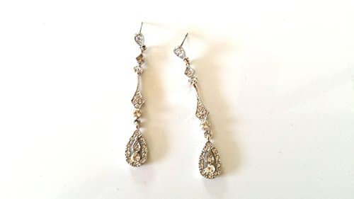 Tear Drop Earrings Swarovsky Element - Silver Tone Drop Earrings